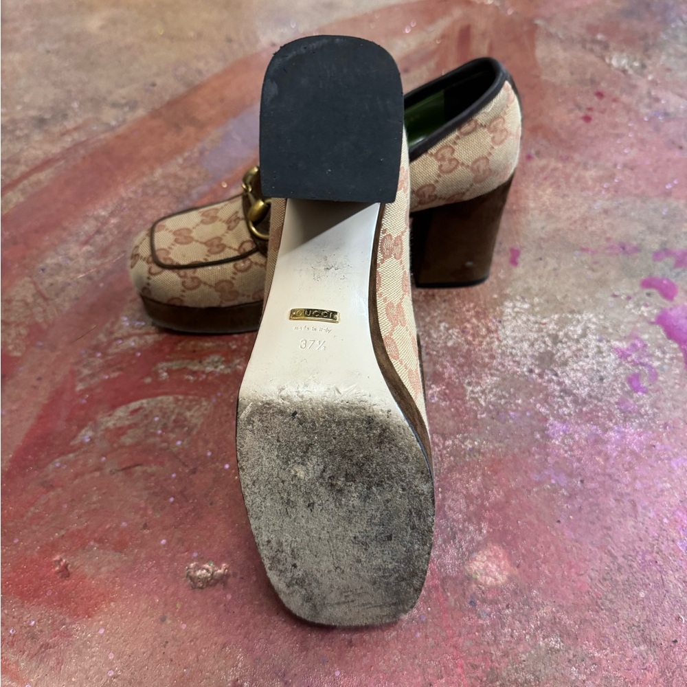 Gucci Women's Brown and Tan Heels - Picture 8 of 9